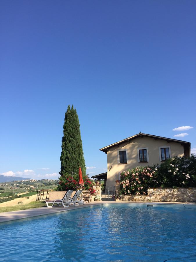 Genius Loci Country Inn Bevagna Exterior foto
